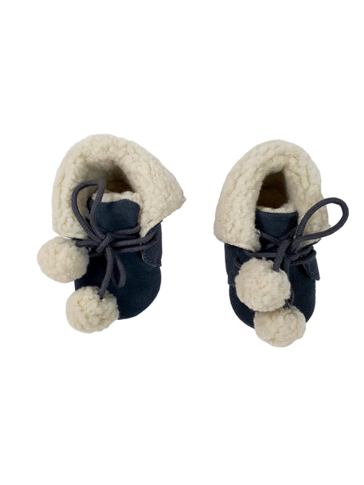 Baby shoes 15/16 (4757509242928)