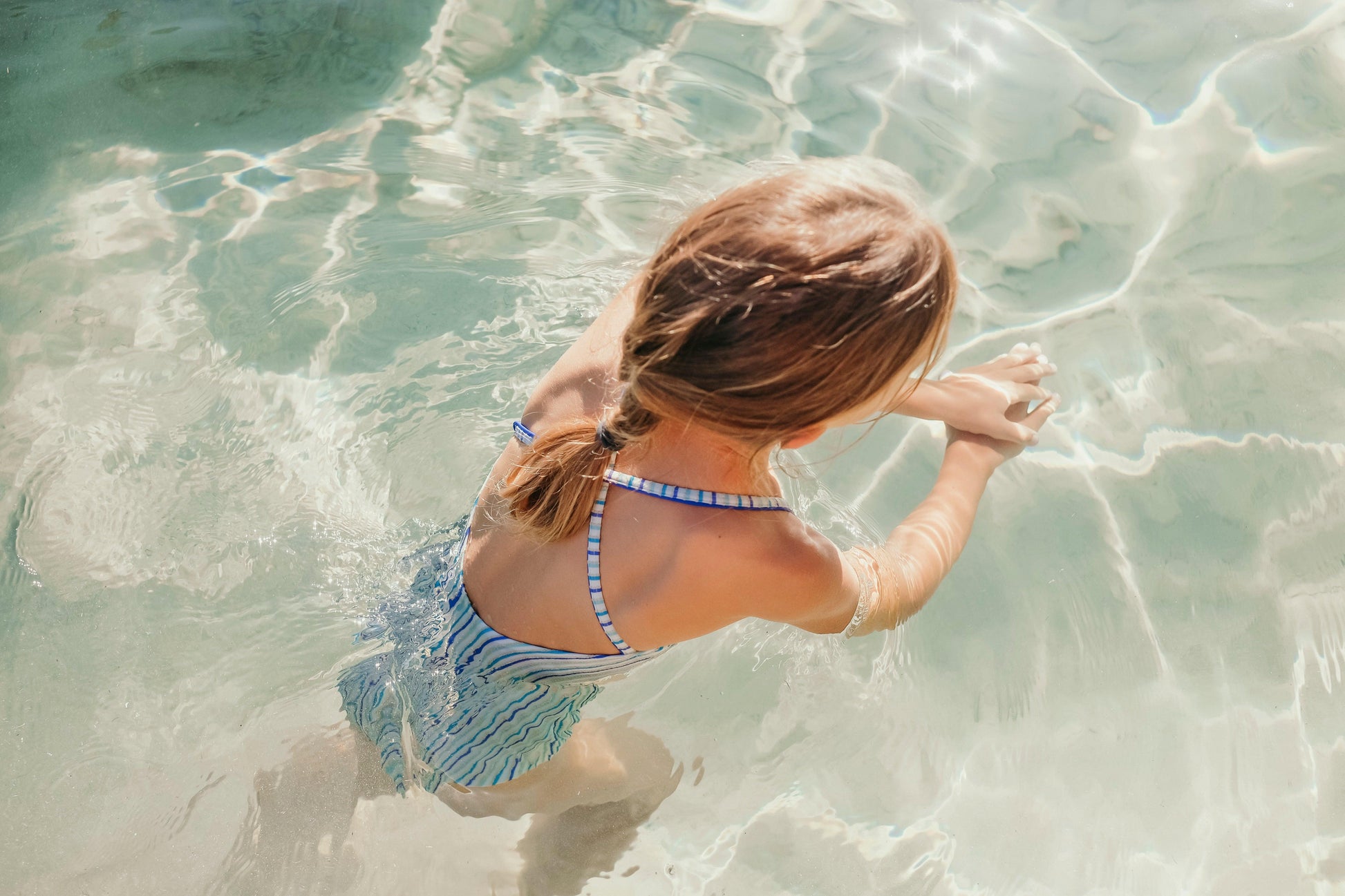 4yo girl LISON OUTLET Maillot de bain Rainbow bleu destockage — FAMILY AFFAIRE